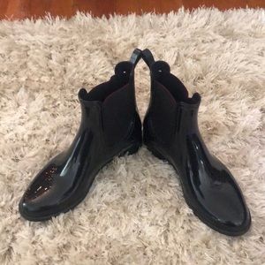 Rain boots black